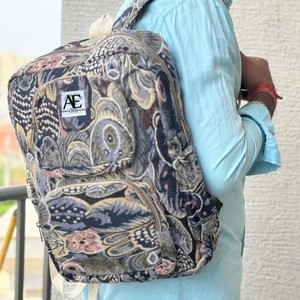 Nouvel arrivage Sacoche design chanvre pour ordinateur portable Sac à dos durable Nouvelle arrivée Jute avec coton Sacs à dos unisexe multi-usages de voyage - Product Image 1