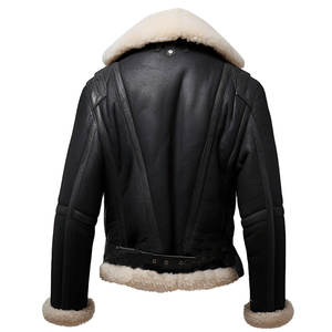 Veste en peau de mouton pour homme, coupe confortable, texture moelleuse, choix de marquage personnalisé, idéale pour les looks mode hivernaux et le quotidien - Product Image 4