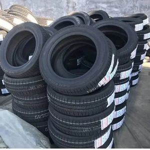 Pneu Radial d'Été Haute Performance d'Occasion pour Voiture Particulière 235/55ZR17 15 Pouces Certifié ECE Sans Chambre à Air Garantie 50000 KM - Product Image 1