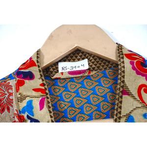 ชุดนอนผ้าไหมทำมือสำหรับผู้หญิง ลายดอกไม้ ฤดูร้อน/ฤดูใบไม้ผลิ เนื้อผ้านุ่ม ระบายอากาศได้ดี แห้งเร็ว - Product Image 4