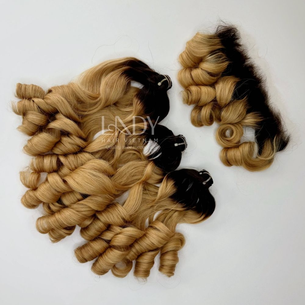 สีบลอนด์