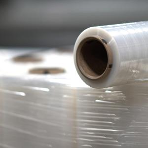 Película de envoltura elástica Embalaje Película de envoltura elástica de envío suave transparente - Product Image 3