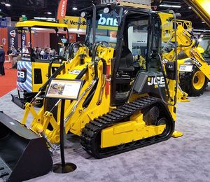 New JCB 1CXT Skid Steer Crawler Loader with Front Loader Mini Hydraulic Pump Moog Excellent Condition <b>for</b> <b>Sale</b> - Product Image 3