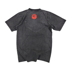 เสื้อยืดผู้ชายไซส์ใหญ่ M&O Vampirella ผ้าคอตตอนเจอร์ซีย์หนา 220gsm ล้างสีแบบแอซิดวอช ดีไซน์วินเทจ - Product Image 2