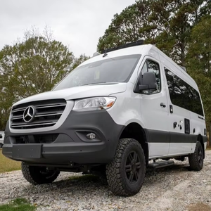 Autocar Thor Motor Coach Classe Sanctuary 19P 2023, gris, en fibre de verre, contreplaqué et aluminium - Product Image 1