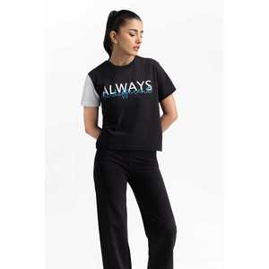 T-shirt en tricot noir respirant avec décoration de logo personnalisé - 231-213-019 - Product Image 1