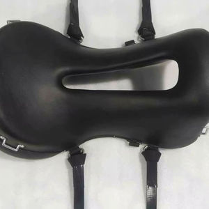 Sillín ligero de resistencia sintética de árbol de fibra de vidrio duradero Premium para caballos Sillín ecuestre cómodo - Product Image 1