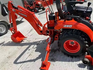 23pk Kubota BX-23S Tractor Met Maaier Graafmachine En Voorste Eindlader Bevestiging Beschikbaar - Product Image 4
