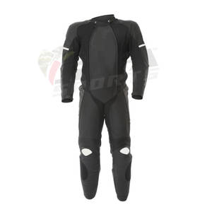 Combinaison en cuir de course de moto fabriquée au Pakistan, conçue sur mesure, vêtements de sport respirants de grande taille pour motocycliste - Product Image 1