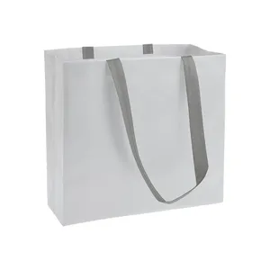 Borsa Shopper Promozionale Personalizzata Laminata con Soffietto - Product Image 1