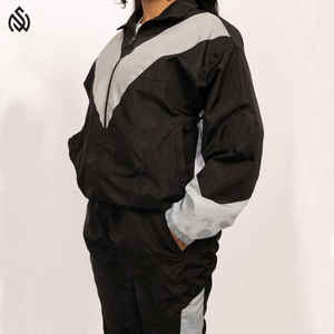 Conjuntos cortavientos de mujer de calidad profesional al por mayor, chándales de mujer de nuevo diseño OEM, conjuntos de ropa deportiva cortavientos - Product Image 3