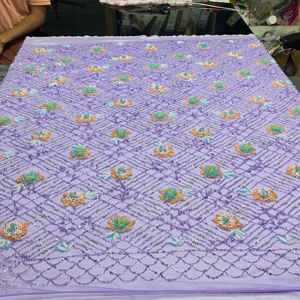 Tissu en filet brodé perlé à la main 3D Dentelle perlée de luxe pour vêtements imprimés en coton et polyester avec style métallique - Product Image 1