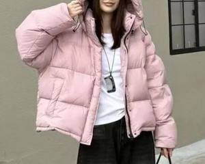 Chaqueta acolchada con capucha de alta calidad para mujer, chaquetas con cremallera de tendencia OEM, chaqueta de invierno impermeable de primera calidad - Product Image 5