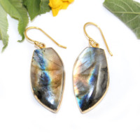 Boucles d'oreilles Vintage Malti Feu Labradorite Pierre 18k Or Électrolytique Forme Fantaisie Géométrique Dangle Bijoux Pour Femmes Vente en Gros