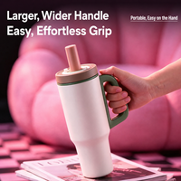 En stock – Gobelet isotherme en acier inoxydable 316 de 1100 ml avec poignée et couvercle à paille – Grande capacité – Tasse de voyage pour l'extérieur