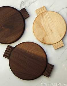 Sous-verres en bois naturel faits à la main, accessoires de table - Product Image 3