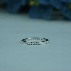 Anillo de moissanita de diamante cultivado en laboratorio de alta calidad corte redondo VS1 claridad IGI SGL certificado Oro rosa oro plata OEM ODM proveedor - Product Image 1