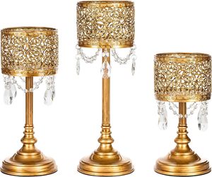 Magnifique Porte-Bougie en Cristal Métallique Doré avec Accent Suspendu Élégant Support de Table Parfait pour l'Éclairage de Luxe à la Maison - Product Image 2