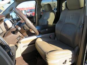 Usado 2011 Dodgese Ram 3500 Laramie - Product Image 4