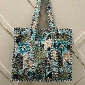 Sacs fourre-tout traditionnels indiens en coton brodés et imprimés à la main, faits à la main, grands, multifonctionnels, style campagne française - Product Image 1
