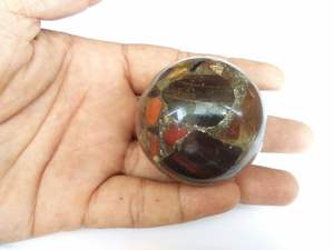 Conglomerado de jaspe rojo Mini pudín Esfera de piedra en forma Tipo de cuarzo Piedras preciosas de ágata de cristal natural de gran calidad - Product Image 4