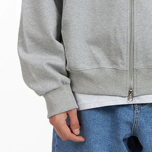 Sweat à capuche en tissu respirant surdimensionné, service OEM, pour hommes / Prix bas avec fermeture éclair et capuche réglable pour l'hiver - Product Image 3