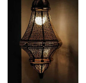 Linterna marroquí de sombra verde y dorada superventas para mesa - Product Image 2