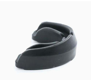 Protector Bucal Deportivo con Logotipo Personalizado para Boxeo, MMA y Deportes Extremos - Material de Silicato Elástico y No Tóxico - Product Image 3