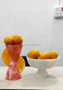 Frutero de resina hecho a mano con remolino blanco y textura de mármol con patrón de agua para uso doméstico o hotelero - Product Image 2