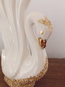 Modern Decorative Resin Swan Figurine-Eco-Friendly & Durable Artistic Home Desk/<b>Table</b> <b>Decoration</b> - Product Image 5