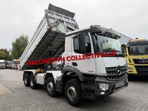Camion benne basculante d'occasion Mercedes-Benz Arocs 3246K 8x4 Euro 5 Diesel, conduite à gauche, poids lourd, diesel robuste, modèle 2017 - Product Image 2