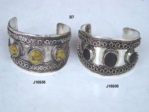 Pulseras de Latón chapado en plata y trabajo de piedra de alta calidad, pulseras de joyería de moda con acabado antiguo, pulseras elegantes para mujer - Product Image 6