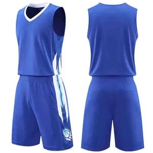 Uniforme de basket-ball imprimé par sublimation personnalisé, uniformes d'équipe de haute qualité en gros, maillots de basket-ball élégants et respirants - Product Image 4
