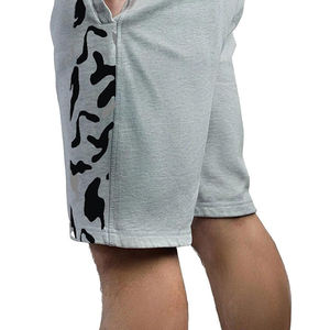 Pantalones cortos de playa para hombre de algodón 100% al por mayor, estilo informal suelto con impresión por sublimación y logotipo personalizado - Product Image 4