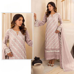 Colección de trajes bordados Heavy Fox Georgette con Zarkan para ocasiones de fiesta - Product Image 2