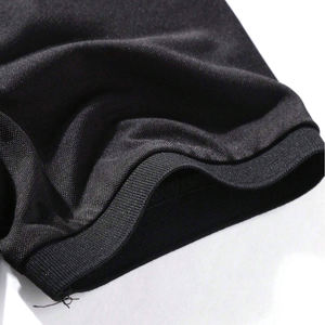 เสื้อโปโลแขนสั้นผ้าคอตตอนโพลีเอสเตอร์100% สำหรับผู้ชายเสื้อผ้าฝ้ายโพลีเอสเตอร์ออกแบบโลโก้ได้ตามต้องการ - Product Image 4