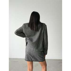 Jupe courte en cachemire noir, tissu doux - Product Image 5