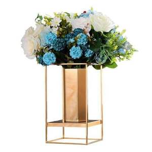 Pot de meilleure qualité pour la maison, le salon et la chambre à coucher, vase à fleurs décoratif en métal avec motif floral, au prix de gros - Product Image 5