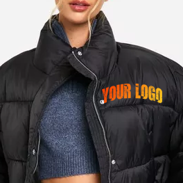 Venta de fábrica OEM High Street Style Chaqueta acolchada de invierno Transpirable Mujeres de alta calidad Relleno de gran tamaño recortado Mujeres Puffer - Product Image 5