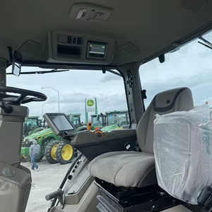 รถแทรกเตอร์230 8R 2022 John Deere พร้อมเครื่องยนต์ดีเซลของ Kubota อุปกรณ์ในฟาร์มมือสอง