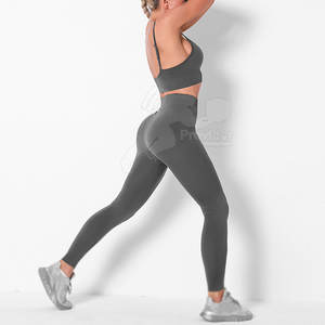 Estilo de moda Ropa deportiva Mujeres Yoga Set Venta al por mayor Mujeres Yoga Set Hecho en Pakistán Mujeres Yoga Set - Product Image 3