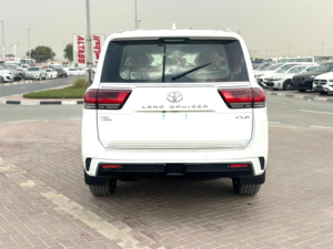 Tout nouveau Land Cruiser 2026 3.5L bi-turbo 6 cylindres 409 ch, transmission automatique, 4x4, essence, conduite à gauche - Product Image 3