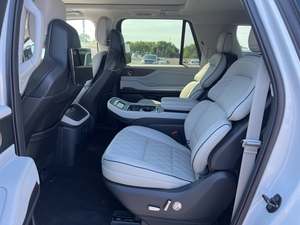 Lincoln Navigator L Black Label 2025 Súper Limpio, SUV 4x4, Asientos de Cuero, Techo Panorámico, Cámara Trasera 360, Turbo Automático, En Venta - Product Image 6