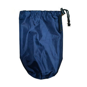 Combinaison de pluie légère et imperméable à la mode avec logo personnalisé de haute qualité fabriquée au Pakistan - Product Image 6