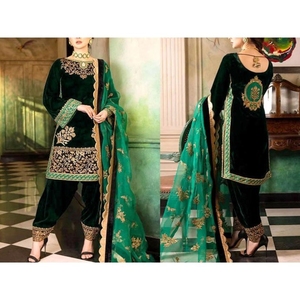 Robes pakistanaises brodées de style maxi longues pour femmes de qualité supérieure au meilleur prix et faible MOQ 2026 - Product Image 4