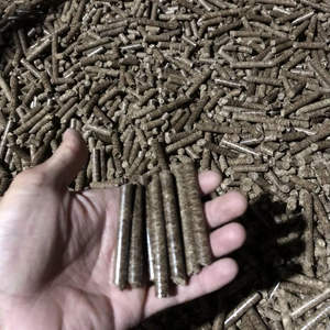 Briquetas de Madera Mixta de Alta Eficiencia de Vietnam, de 6 mm a 8 mm, Combustible para Calefacción de Hogares y Fábricas, Producto de Biomasa Sostenible - Product Image 6