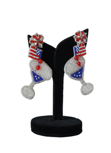 Pendientes de cuentas hechos a mano de cristal premium, diseño labios patrióticos, rojo, blanco y azul, joyería llamativa para mujer, ideal para el día del partido, estilo EE. UU. - Product Image 2