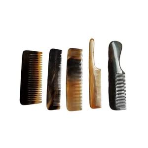 Peigne en corne de buffle unique pour cheveux, peigne en corne pour extensions de cheveux, couleur naturelle, corne naturelle pour cheveux de la meilleure qualité disponible - Product Image 1