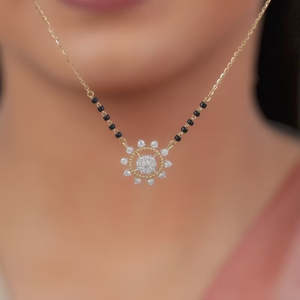 Elegante Lab Grown Diamond Mangalsutra Set Gold Pratyusha Collection Collar de joyería fina para mujer Perfecto para fiesta de boda - Product Image 1