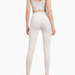 Nouveau design Logo personnalisé ensemble de yoga pour femmes Offre Spéciale meilleur matériel ensemble de yoga de haute qualité fabrication en gros ensemble de yoga pour femmes - Product Image 6